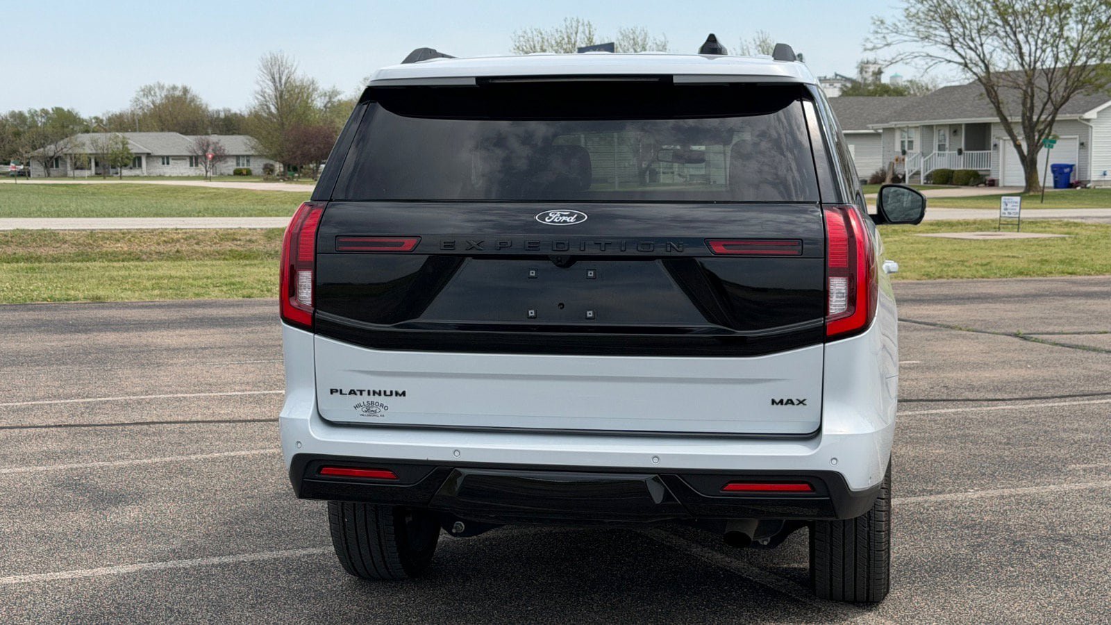 Certified 2025 Ford Expedition Max Platinum w/ Stealth Performance Package AWD/4WD image 4