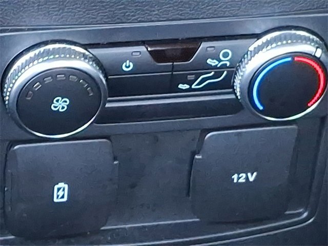 Certified 2022 Ford Explorer XLT w/ Equipment Group 202A image 25