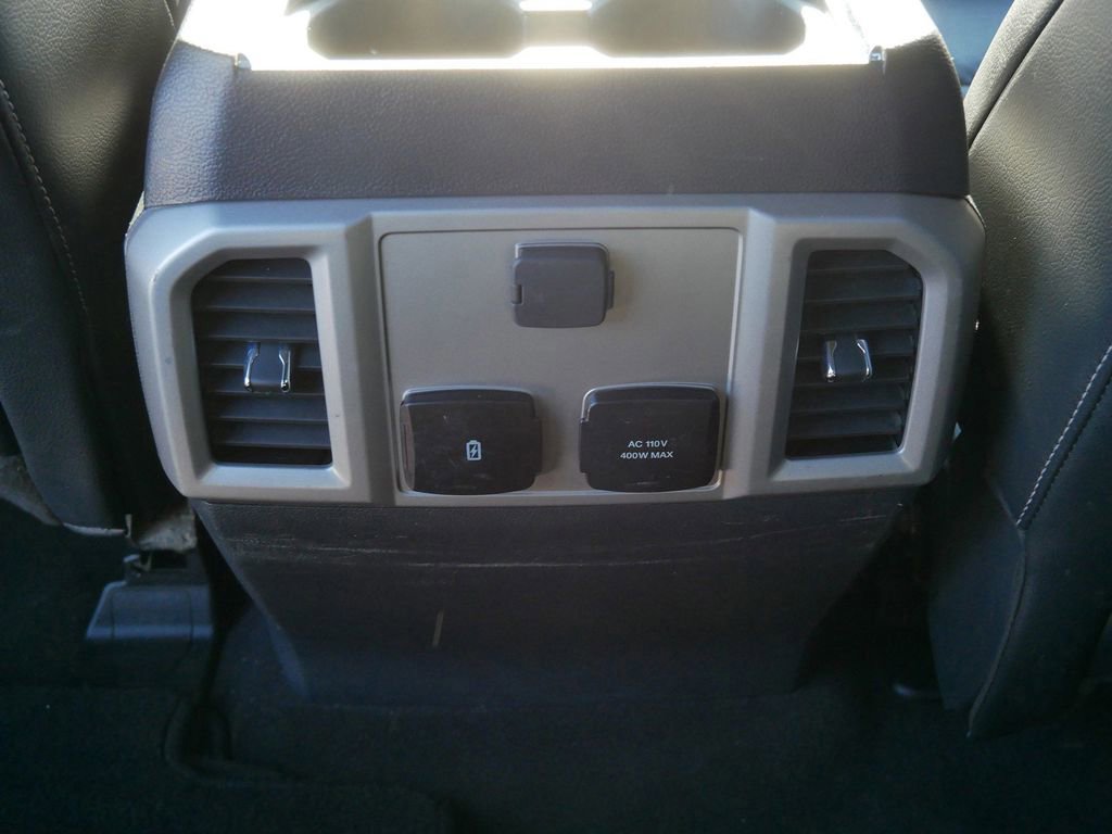 Certified 2022 Ford F250 Lariat w/ Chrome Package image 15
