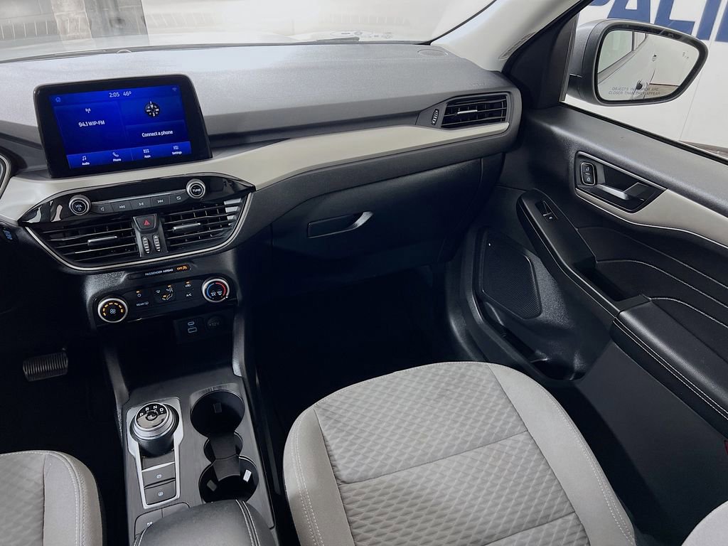 Certified 2022 Ford Escape SE image 27
