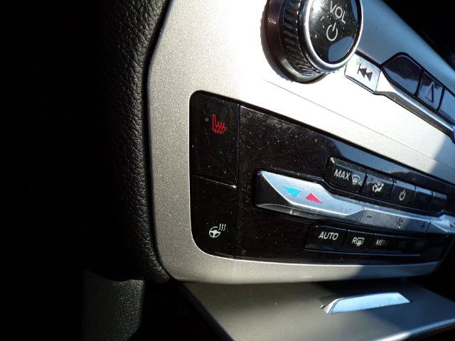 Certified 2022 Ford Explorer XLT w/ Equipment Group 202A AWD/4WD image 16