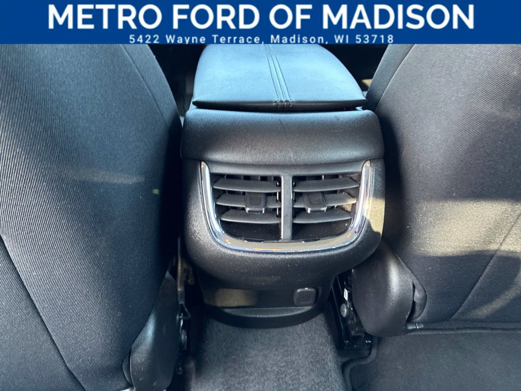 Used 2025 Chevrolet Malibu LT FWD image 13