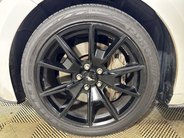 Certified 2017 Ford Mustang GT w/ Black Accent Package RWD image 6