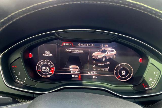 Used 2018 Audi SQ5 Premium Plus w/ Navigation Package image 26