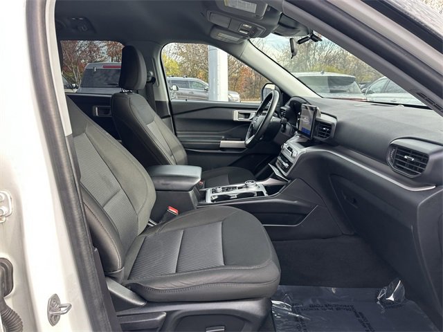 Certified 2022 Ford Explorer XLT image 33