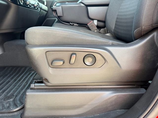 Used 2022 GMC Sierra 1500 Elevation image 9