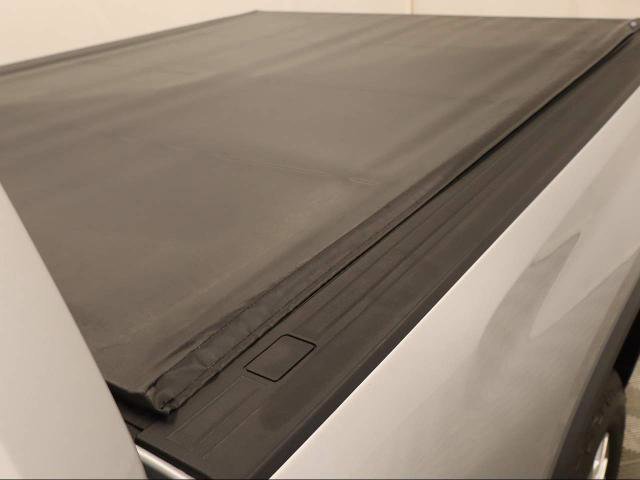 Used 2023 Chevrolet Silverado 2500 High Country w/ Z71 Off-Road Package image 18