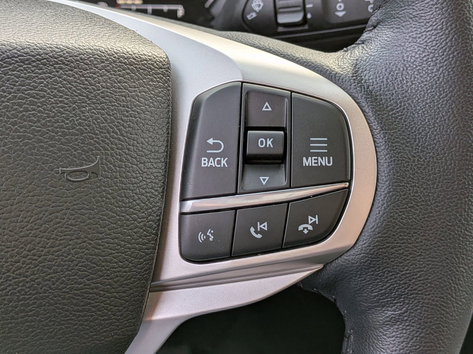 Certified 2023 Ford Explorer XLT w/ Equipment Group 202A image 29