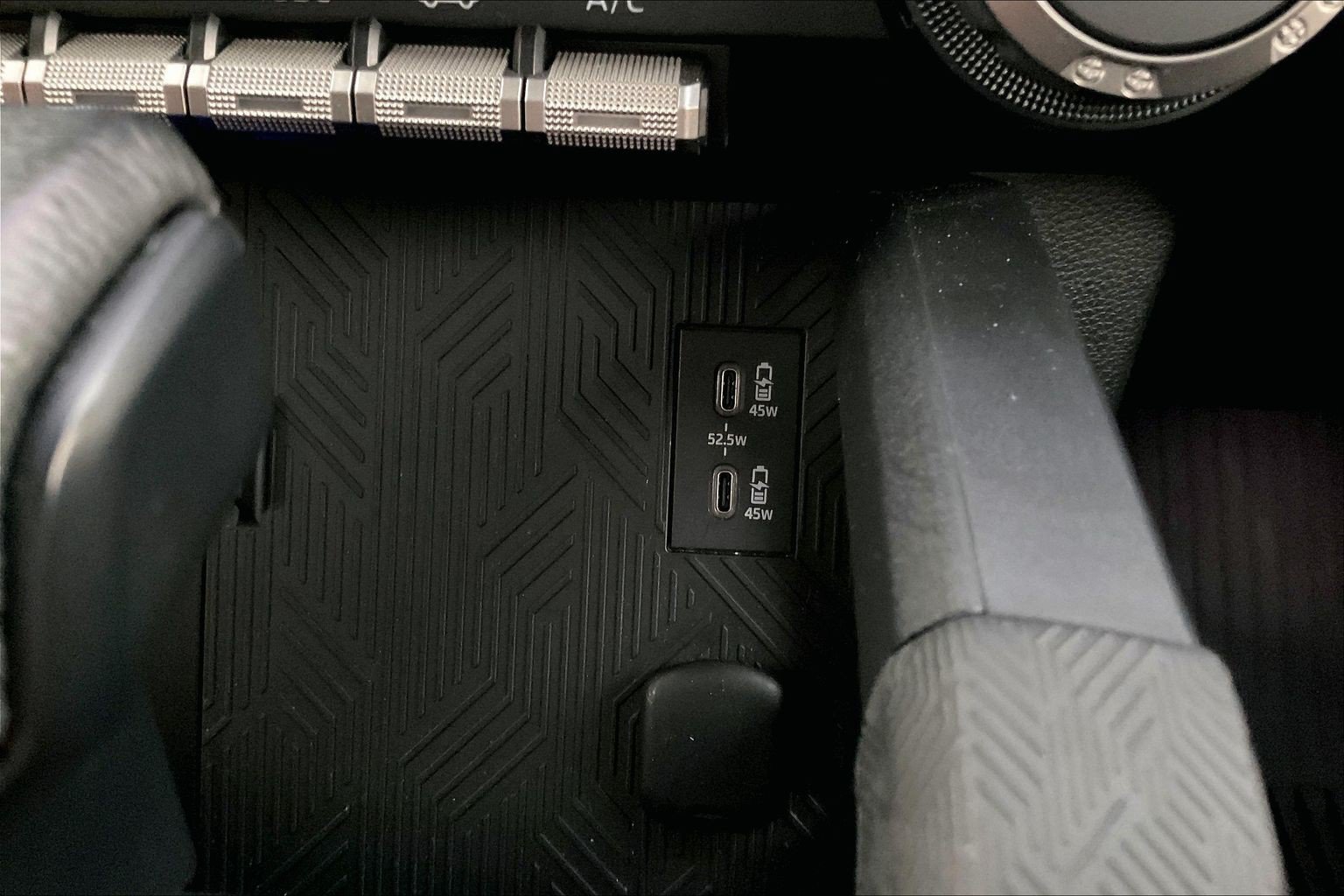 Used 2024 Toyota Tacoma TRD Sport w/ TRD Sport Upgrade Package AWD/4WD image 33