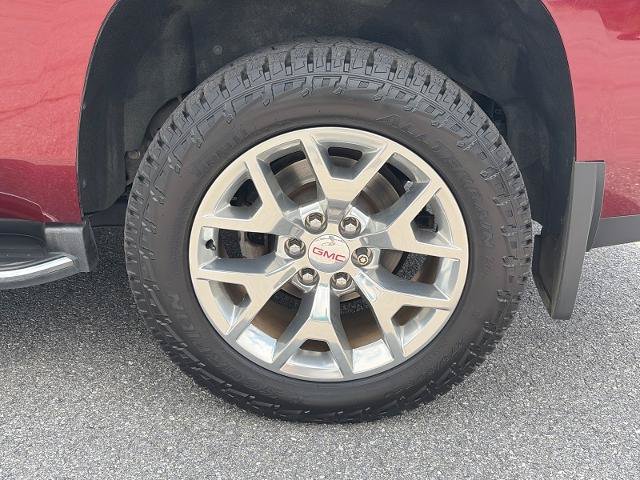 Used 2017 GMC Yukon SLE w/ SLE Value Package AWD/4WD image 21