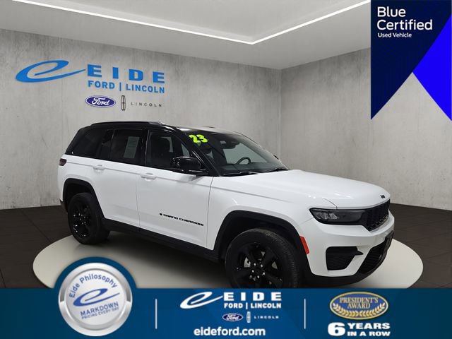 Used 2023 Jeep Grand Cherokee Altitude AWD/4WD image 1
