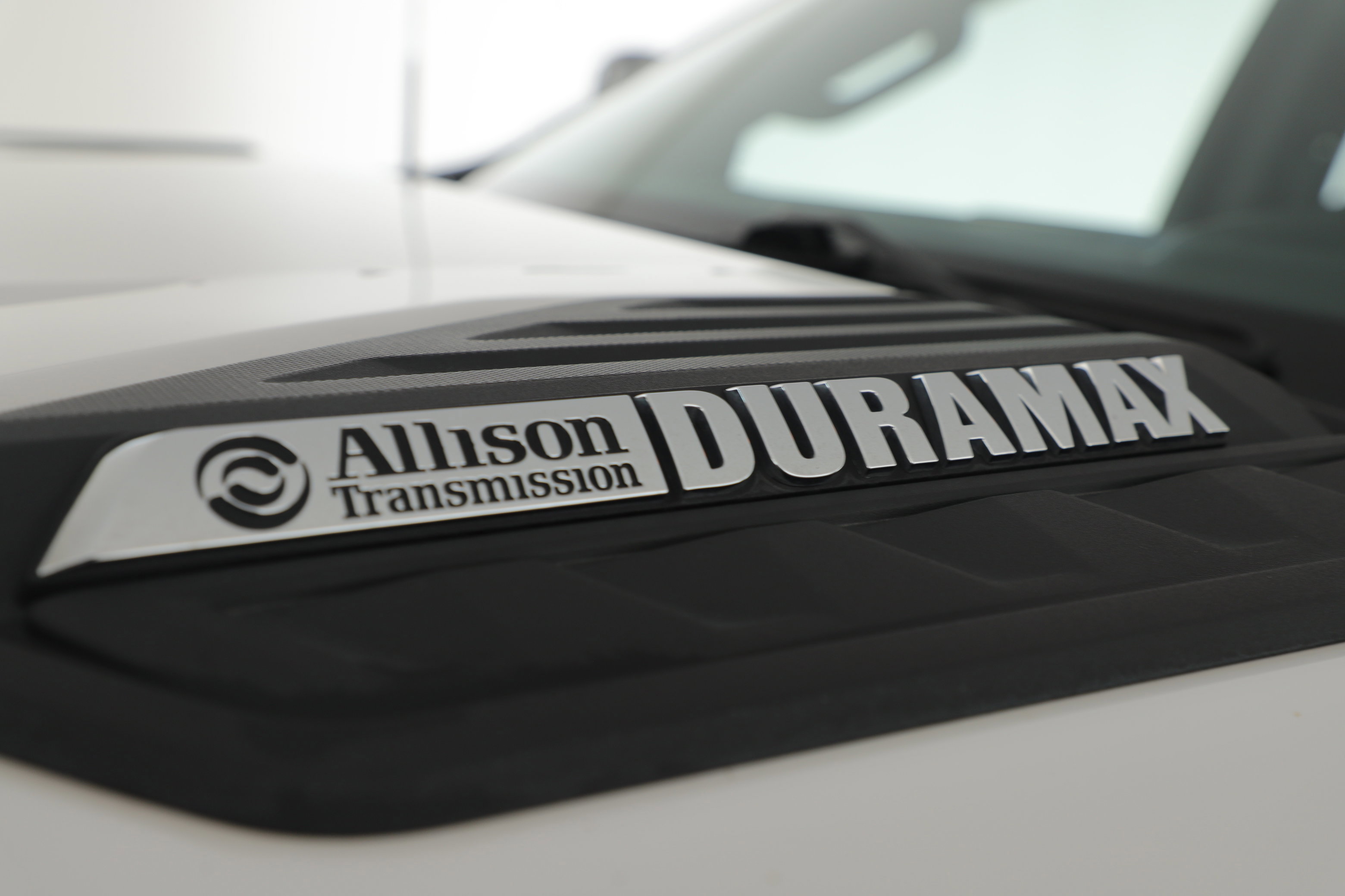 Used 2024 Chevrolet Silverado 3500 High Country w/ Technology Package image 8