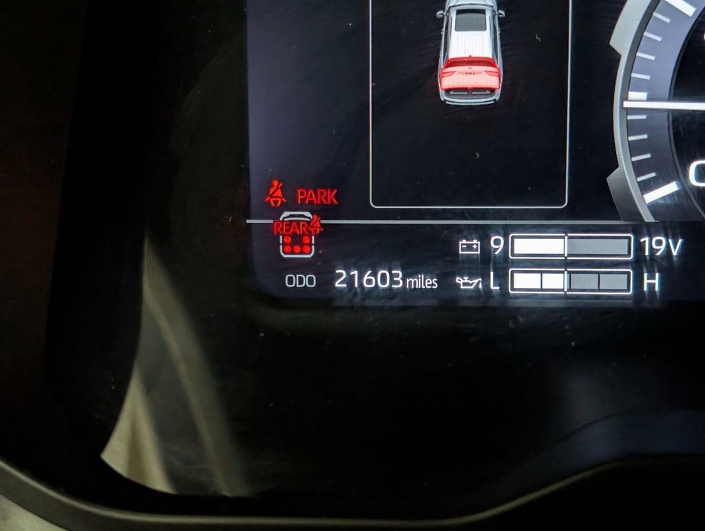 Used 2025 Toyota Sequoia TRD Pro AWD/4WD image 21