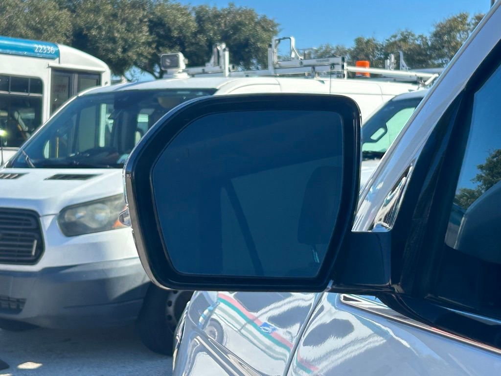 Certified 2023 Ford Expedition Limited image 18