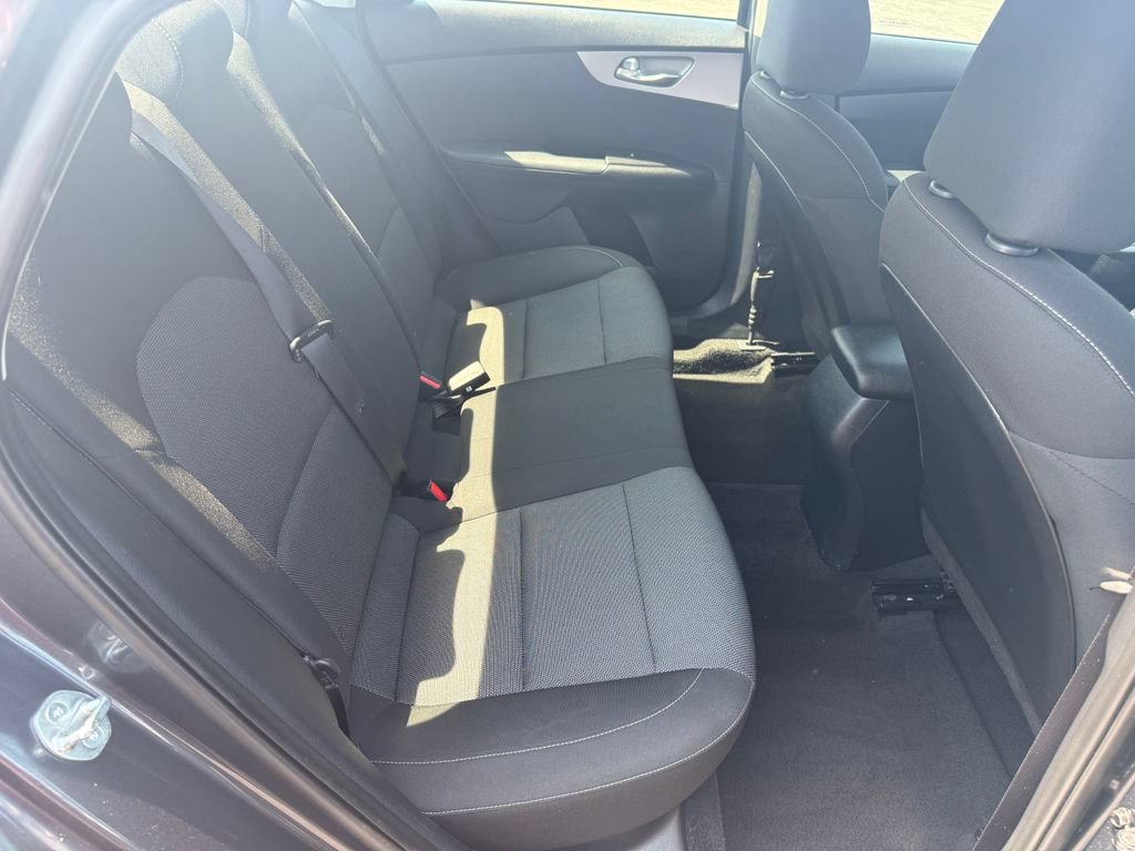 Used 2024 Kia Forte LXS w/ LXS Technology Package FWD image 14