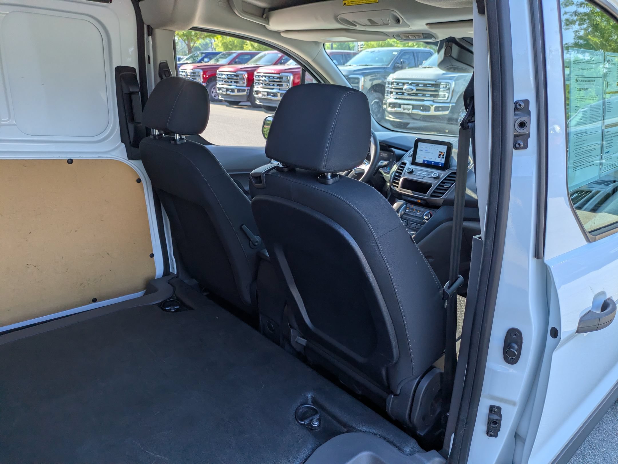 Certified 2023 Ford Transit Connect XLT FWD image 31