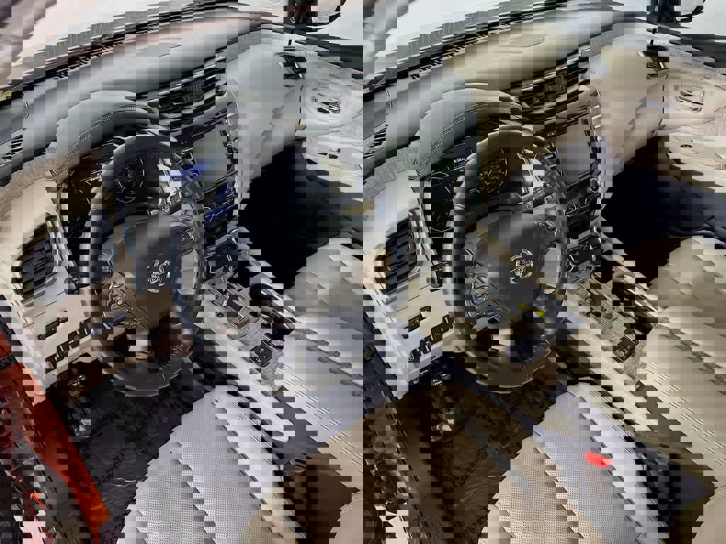 Used 2020 Nissan Murano SL image 2