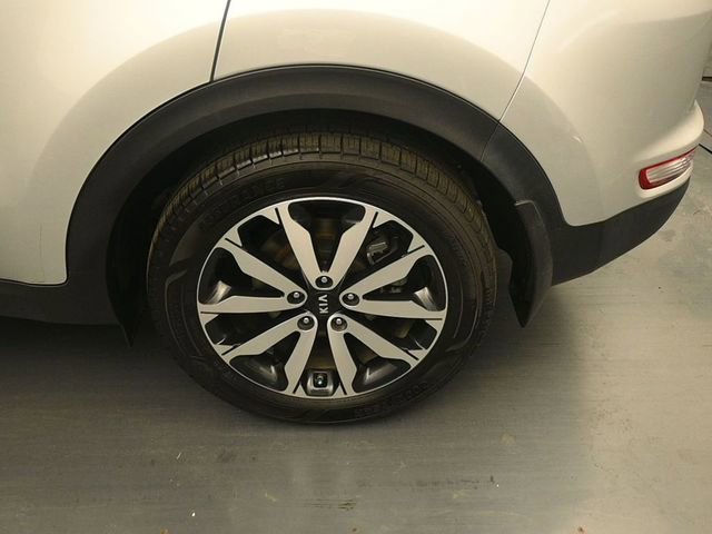 Used 2019 Kia Sportage EX image 9