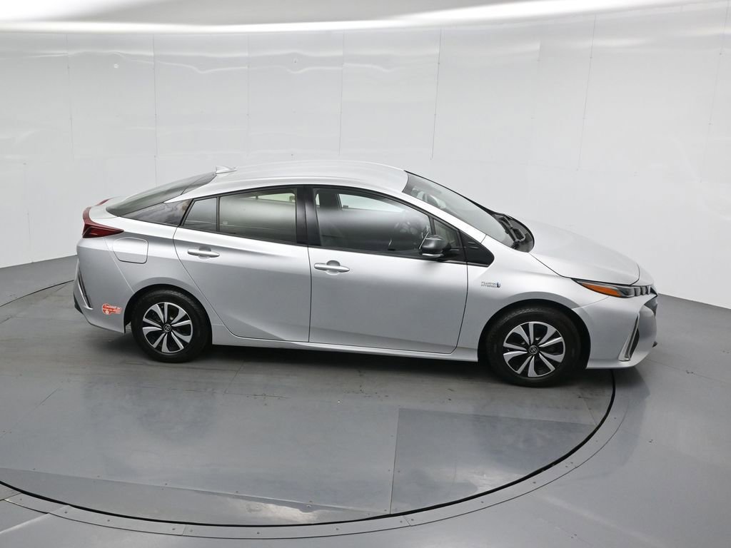 Used 2018 Toyota Prius Prime Plus w/ Carpet Mat Package FWD image 47