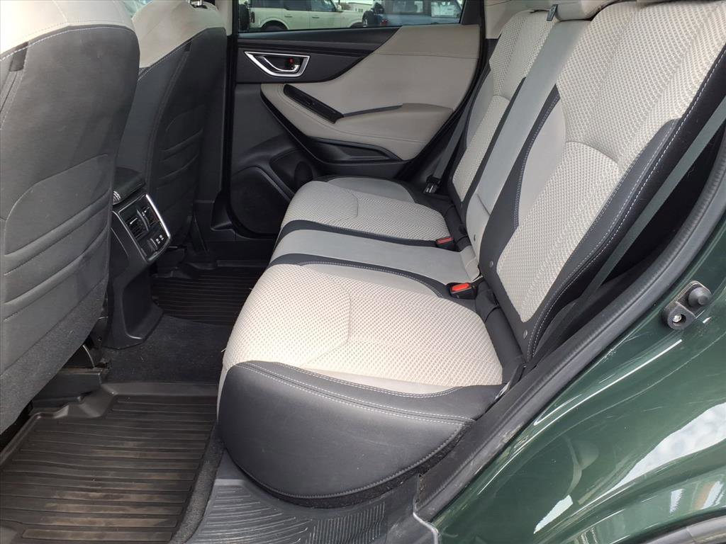 Used 2022 Subaru Forester Premium image 17