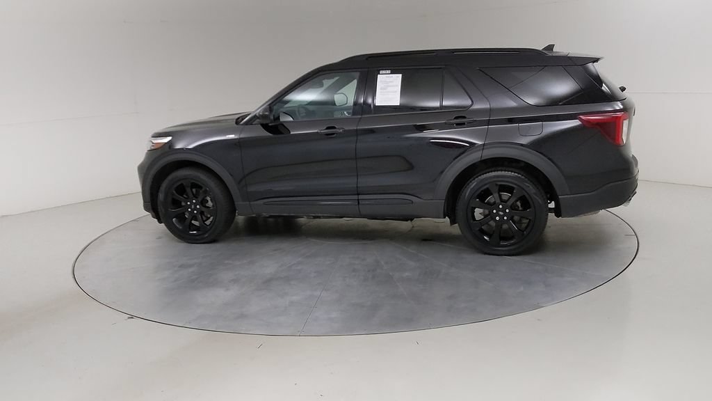 Certified 2023 Ford Explorer ST-Line AWD/4WD image 18