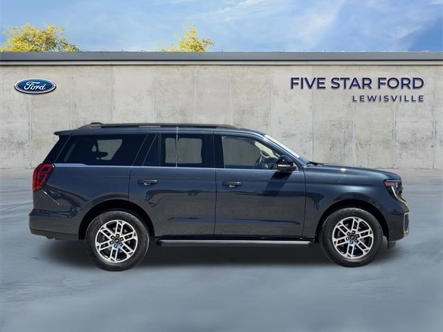 Certified 2025 Ford Expedition Active image 3
