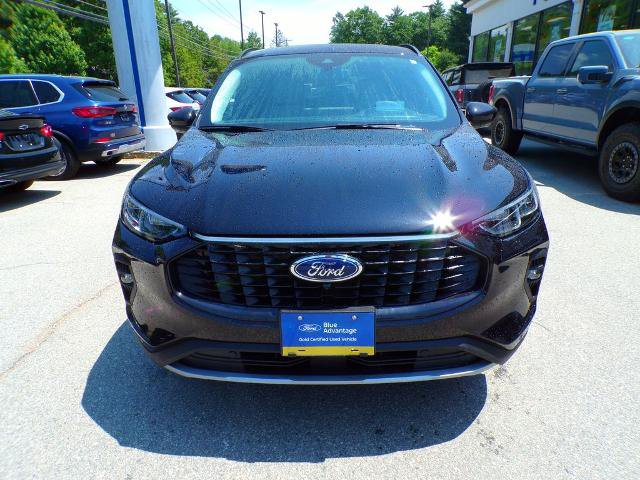 Certified 2024 Ford Escape SE w/ PHEV Premium Package FWD image 2