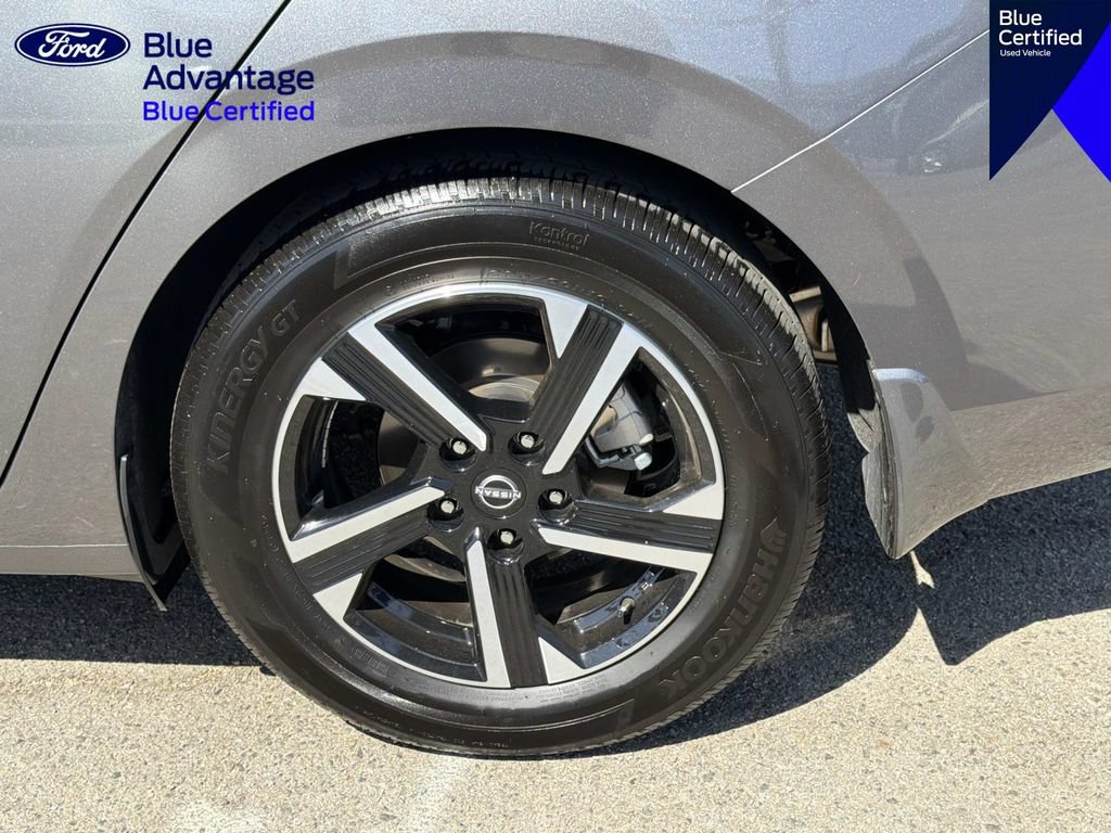 Used 2025 Nissan Sentra SV w/ All-Weather Package FWD image 8
