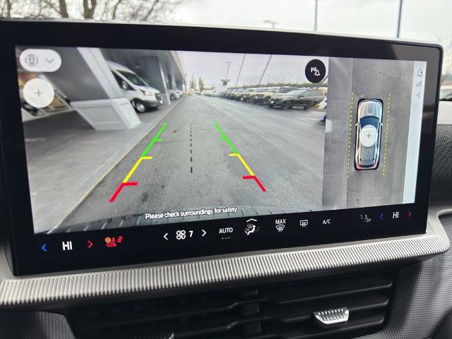 Certified 2025 Ford Explorer ST-Line image 34