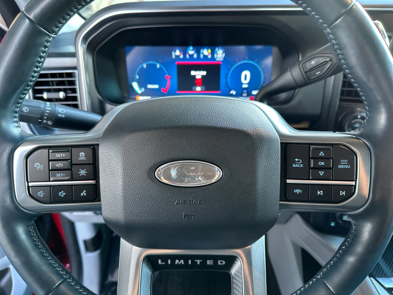 Certified 2024 Ford F350 Limited w/ FX4 Off-Road Package image 23