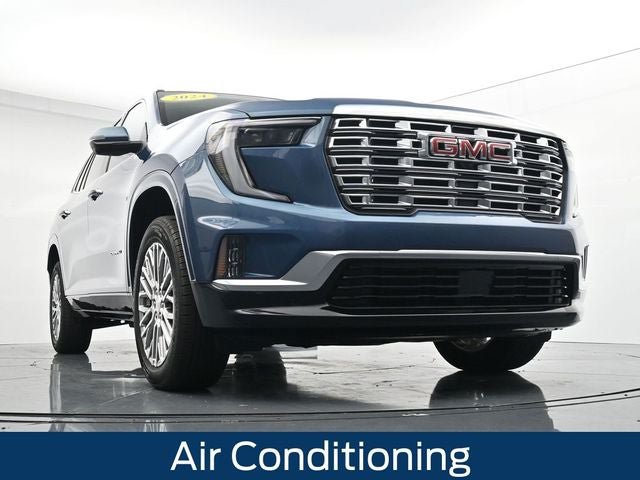 Used 2024 GMC Acadia Denali AWD/4WD image 32