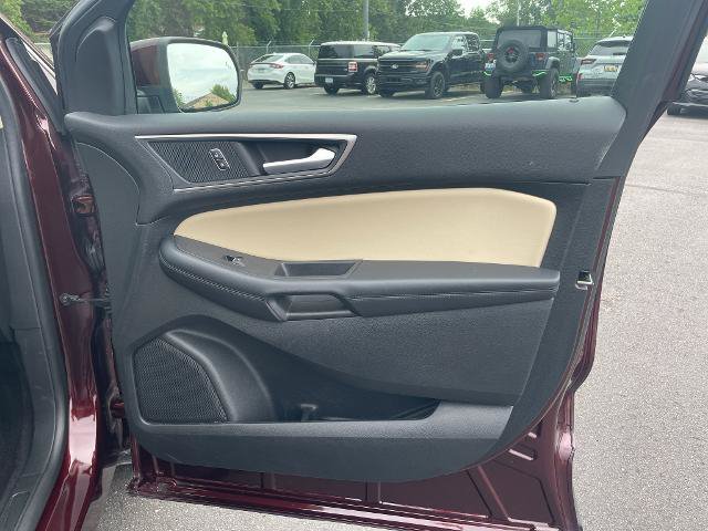 Certified 2024 Ford Edge SEL w/ Convenience Package AWD/4WD image 13