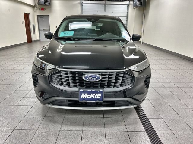 Certified 2024 Ford Escape Active AWD/4WD image 2