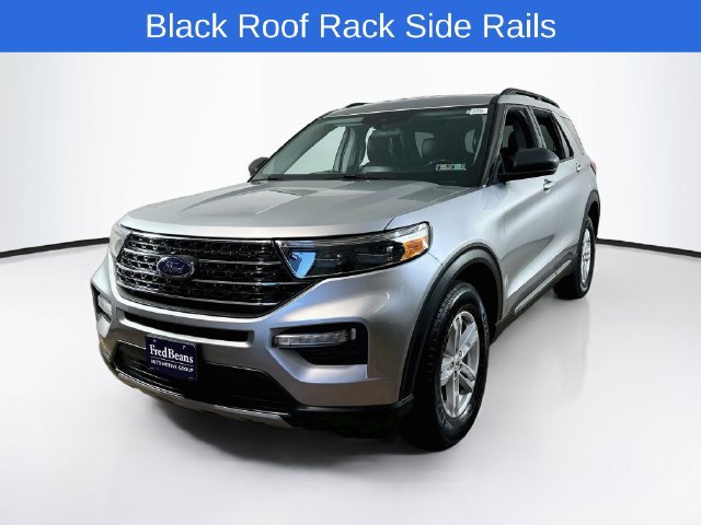 Certified 2021 Ford Explorer XLT w/ Equipment Group 202A AWD/4WD image 3