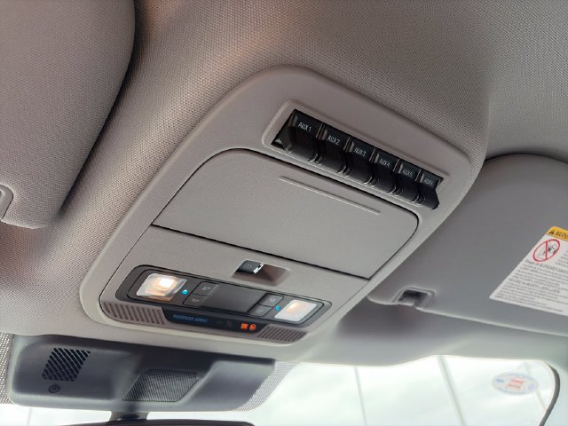 Certified 2025 Ford F450 XL w/ 360-Degree Camera Package AWD/4WD image 23