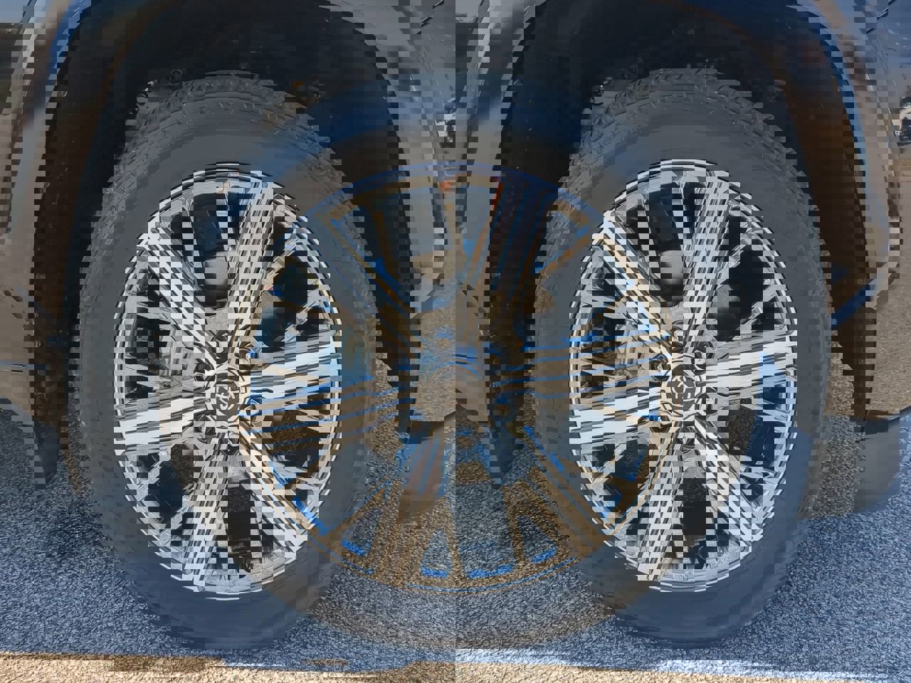 Used 2024 Toyota Sequoia Capstone image 9