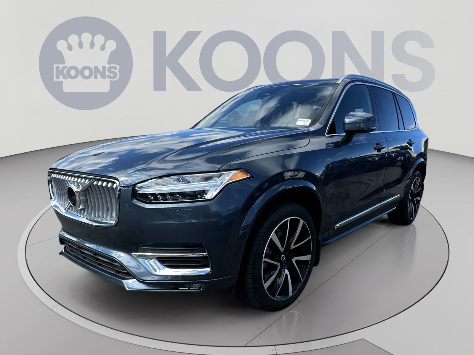Used 2023 Volvo XC90 B6 Plus w/ Protection Package AWD/4WD image 5