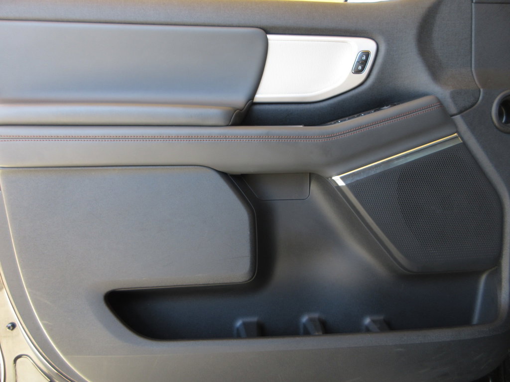 Certified 2025 Ford Expedition Max Active RWD image 10