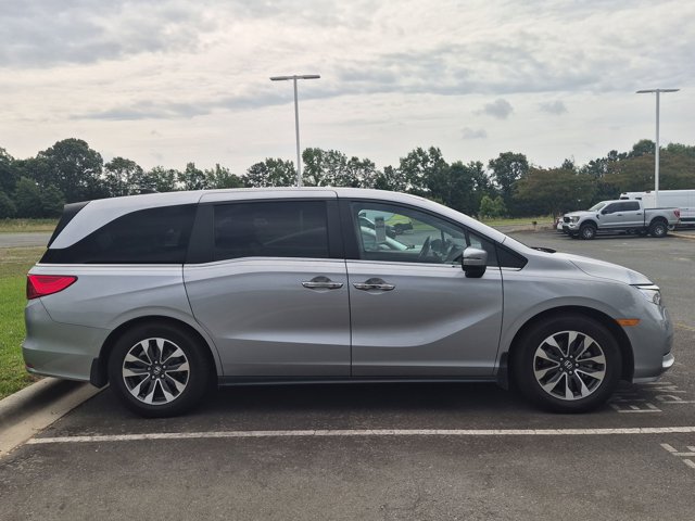 Used 2021 Honda Odyssey EX-L image 3