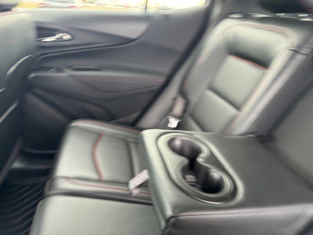 Used 2023 Chevrolet Equinox RS w/ RS Leather Package image 28