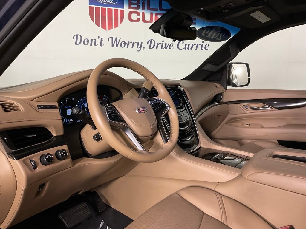 Used 2019 Cadillac Escalade Platinum AWD/4WD image 13