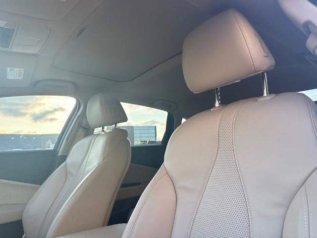 Used 2025 Acura TLX w/ Technology Package FWD image 18