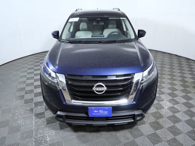 Used 2024 Nissan Pathfinder SV image 5