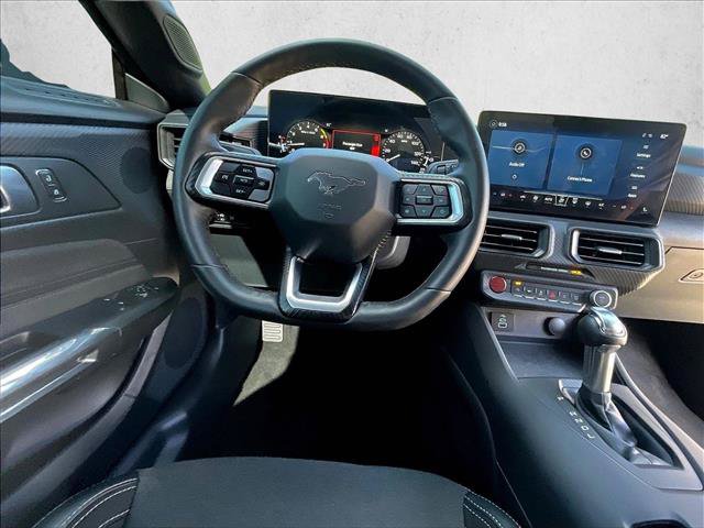 Certified 2025 Ford Mustang Coupe RWD image 7