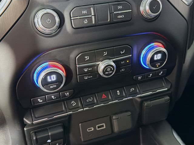 Used 2022 GMC Sierra 1500 AT4 AWD/4WD image 19