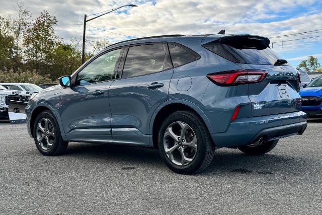 Certified 2023 Ford Escape ST-Line Select w/ Tech Pack #2 image 5