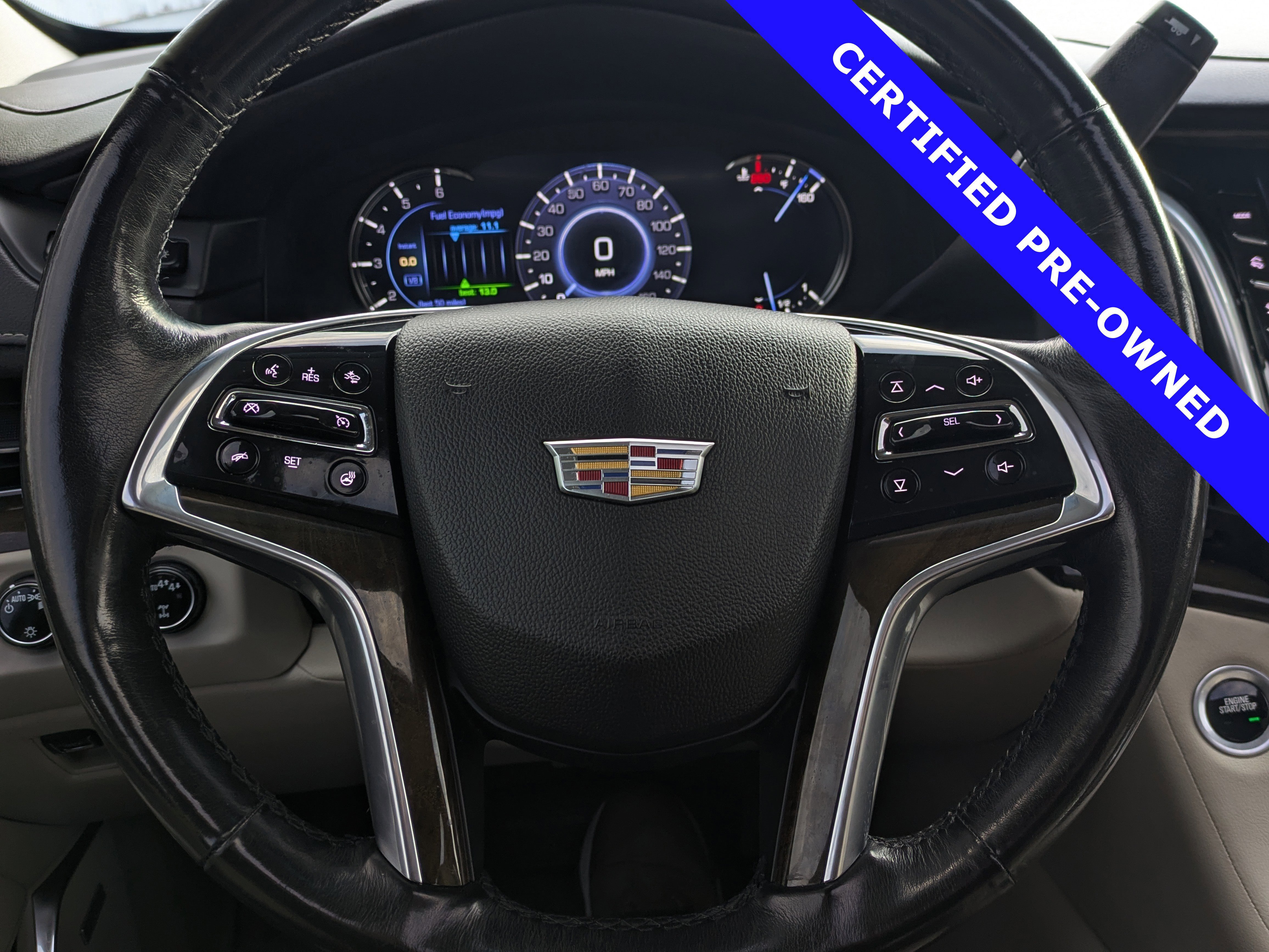 Used 2020 Cadillac Escalade Premium Luxury image 29