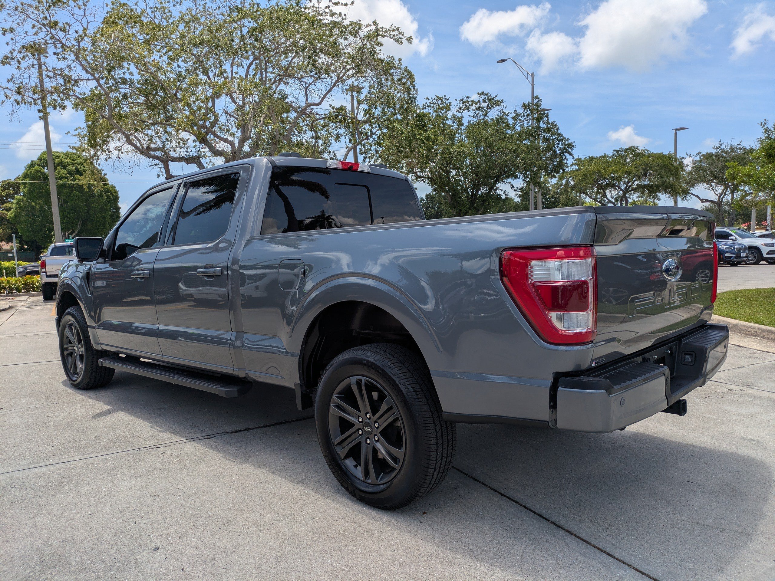Certified 2022 Ford F150 Lariat w/ Equipment Group 502A High AWD/4WD image 6