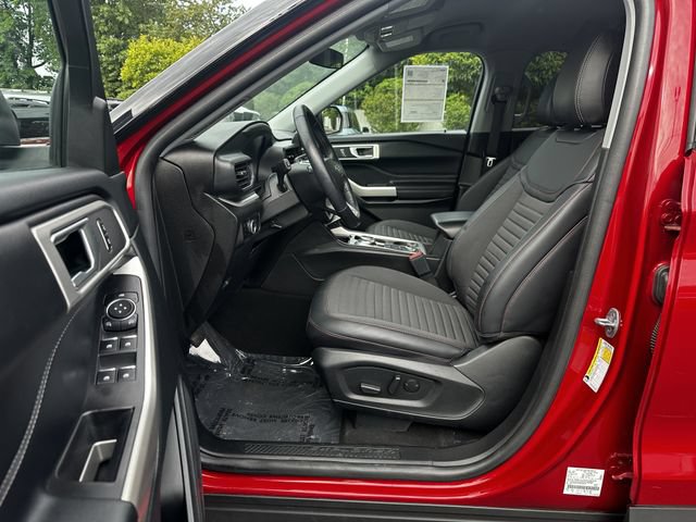 Certified 2023 Ford Explorer XLT AWD/4WD image 19