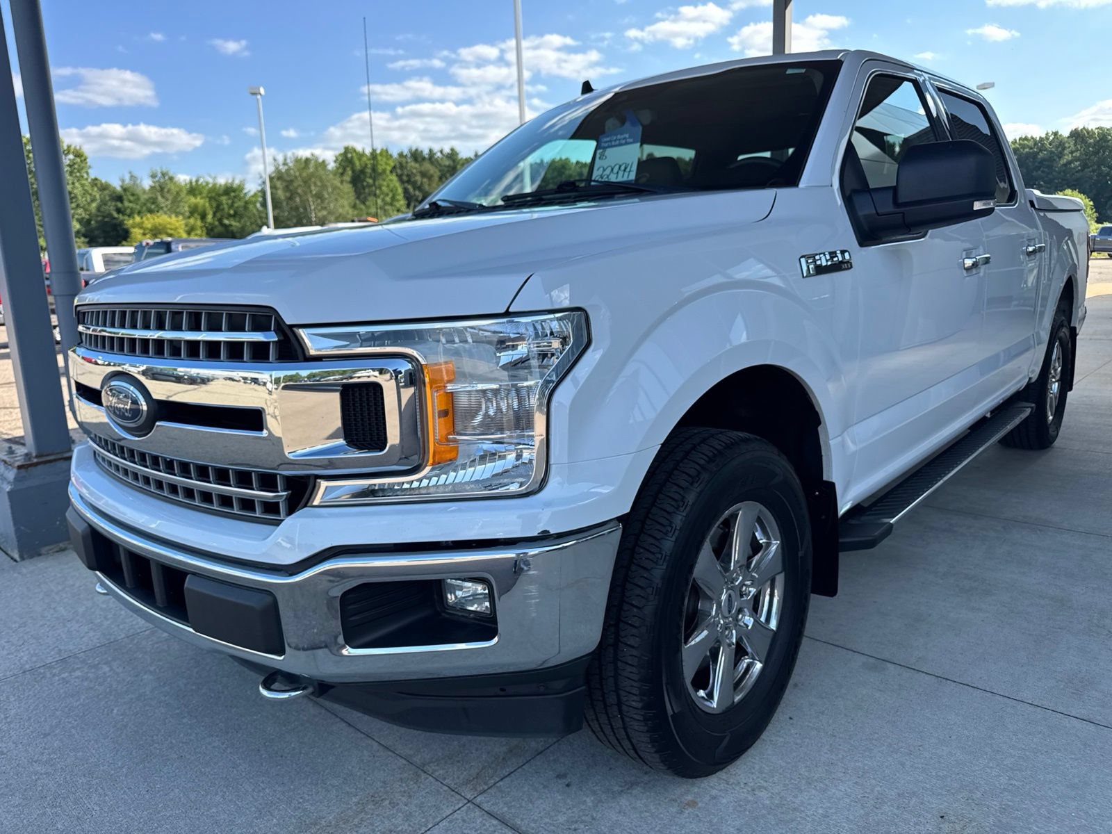 Certified 2020 Ford F150 XLT w/ Equipment Group 302A Luxury AWD/4WD image 4